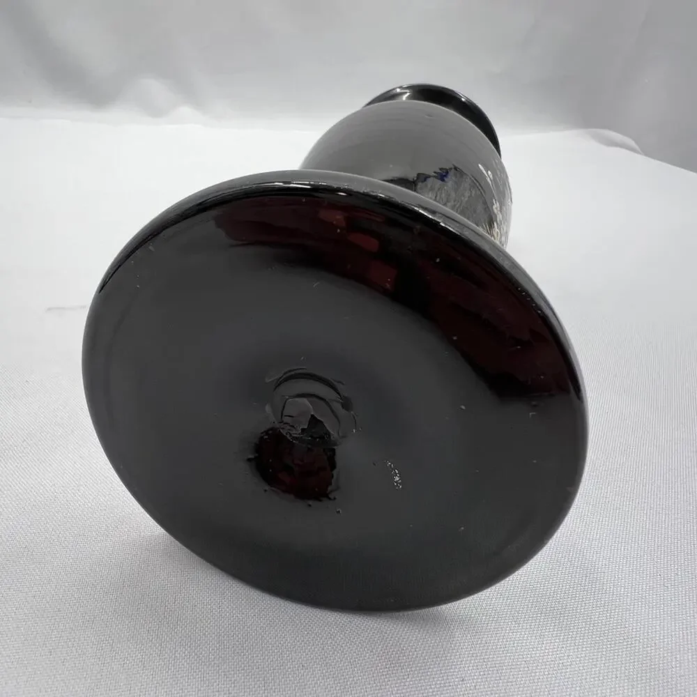 Vintage Black Glass Vase, Victorian era style handpainted floral decor - Picture 6 of 7